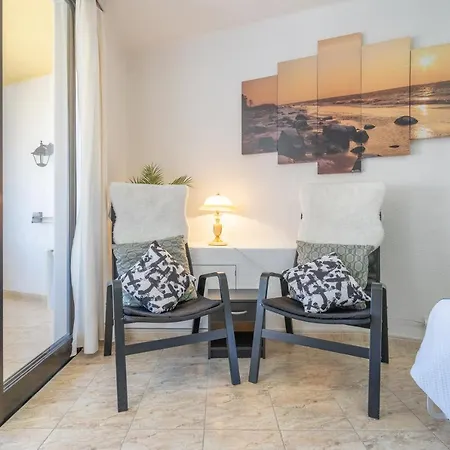 Go2tenerife Apart'mila Wowww!!! Sea View & Pool شقة